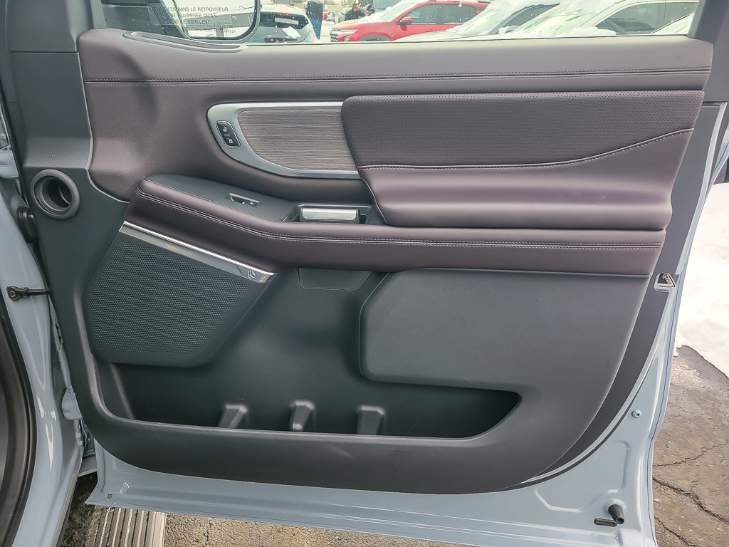 2025 FORD EXPEDITION MAX - Image 24