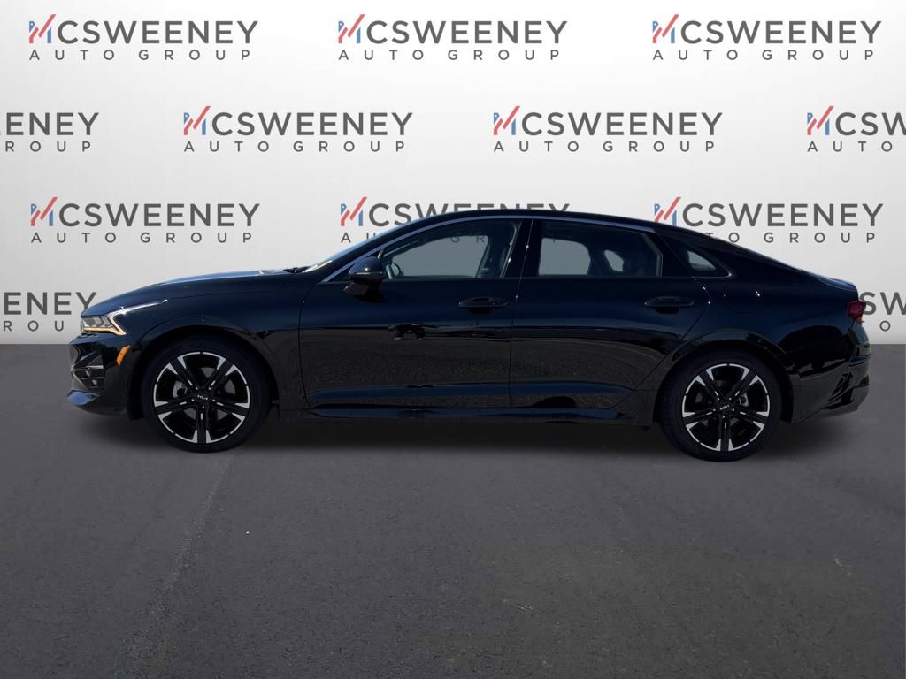 2024 Kia K5 GT-Line photo 2