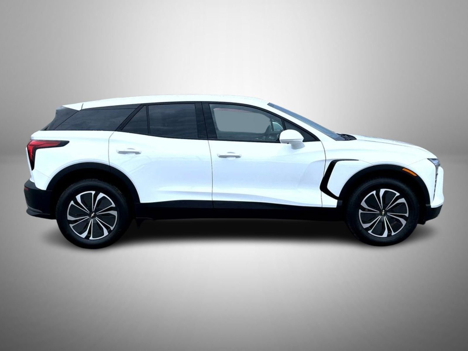 2026 Chevrolet Blazer EV photo 4
