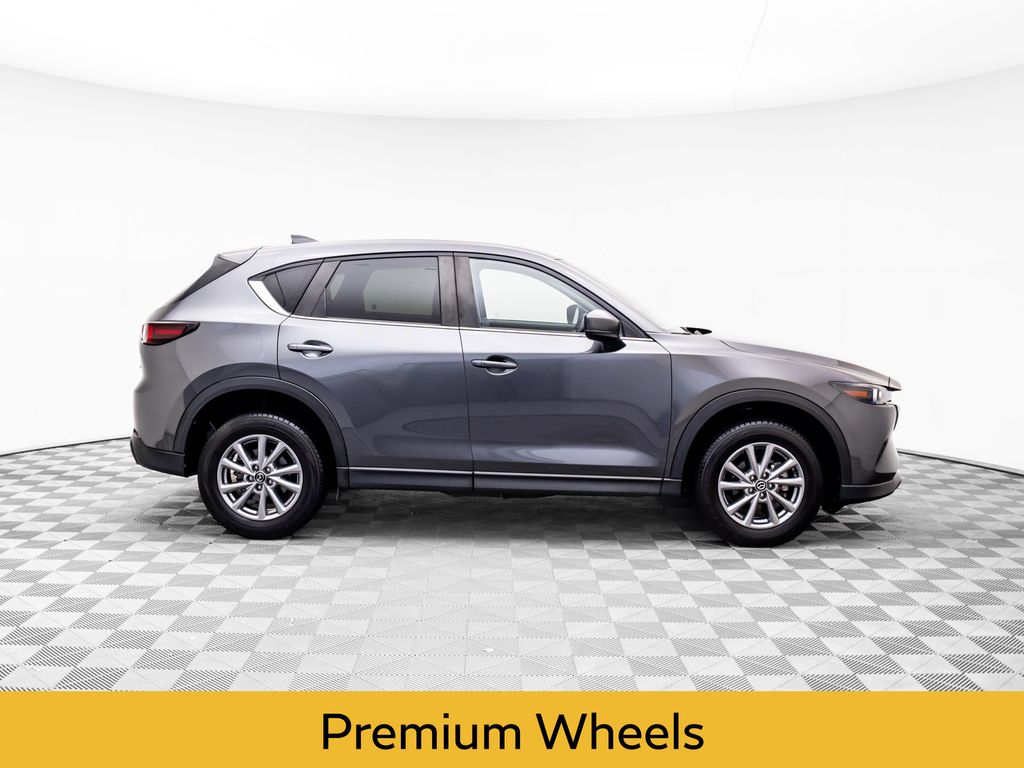 2023 Mazda CX-5 2.5 S Preferred photo 6