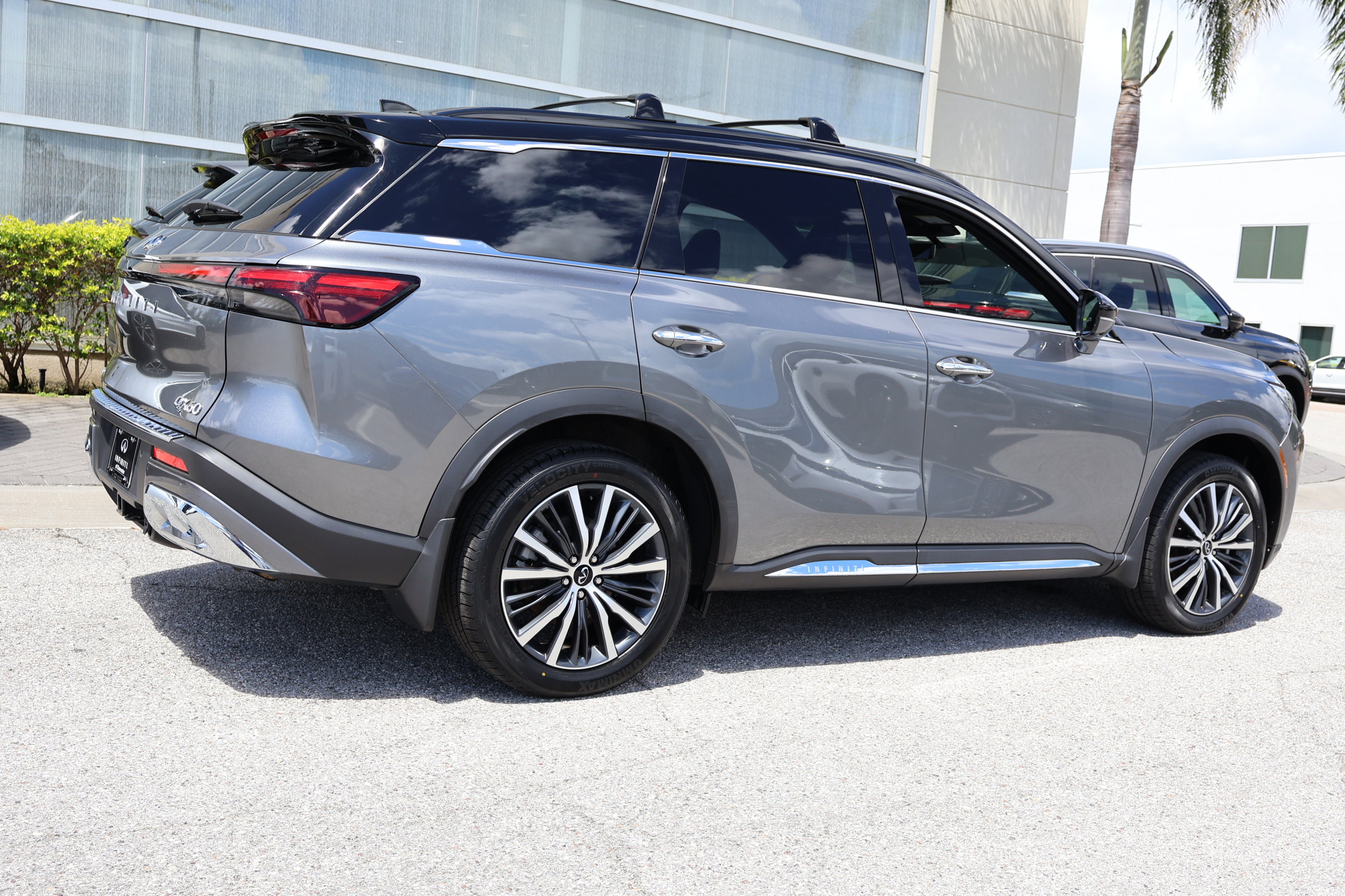 2022 Infiniti QX60 Autograph photo 10