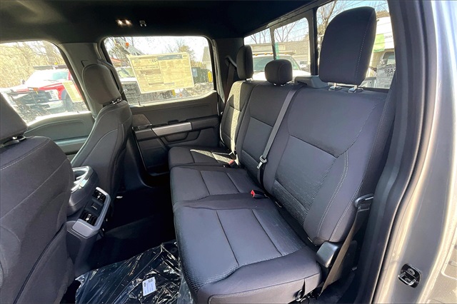 2025 Ford F-150 XLT photo 10