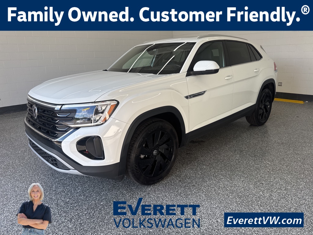 2025 Volkswagen Atlas Cross Sport SE w/Tech