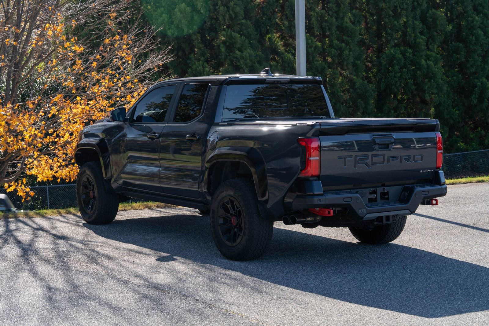 2024 Toyota Tacoma 4x4 TRD Pro photo 2