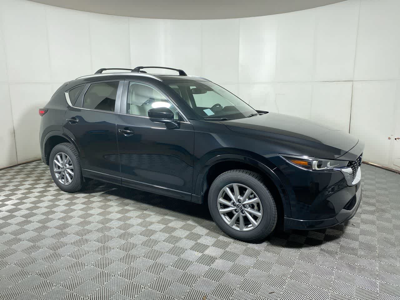 2025 Mazda CX-5 2.5 S Preferred photo 9
