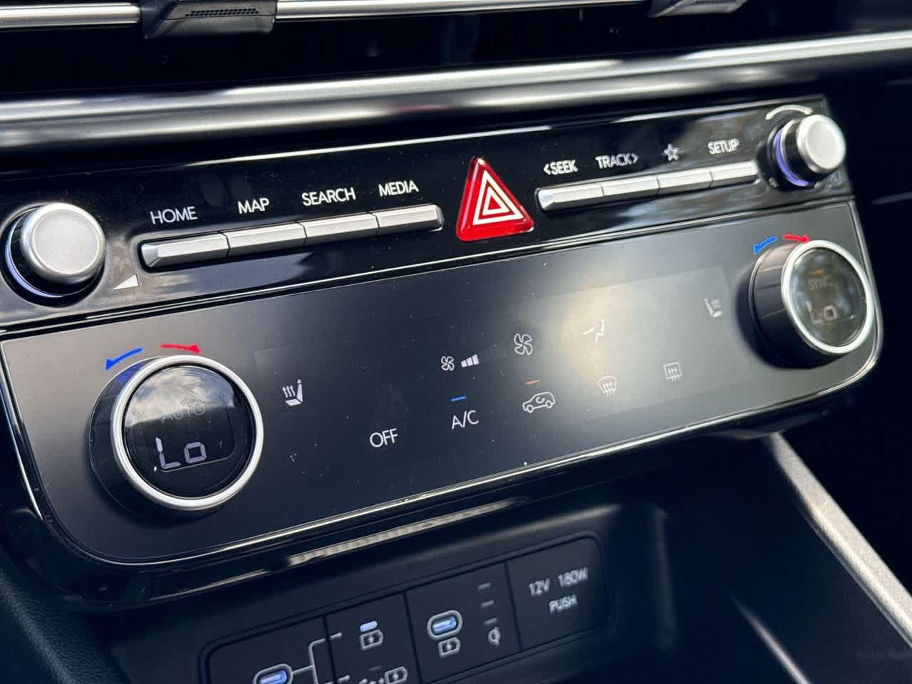 2025 Hyundai Tucson SEL Convenience photo 18