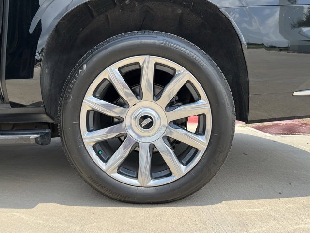 2022 Cadillac Escalade ESV Premium Luxury Platinum photo 16
