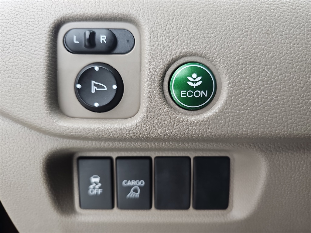 2019 Honda Ridgeline RTL-T photo 32