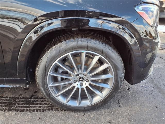 2025 Mercedes Benz GLE 350 4MATIC photo 4