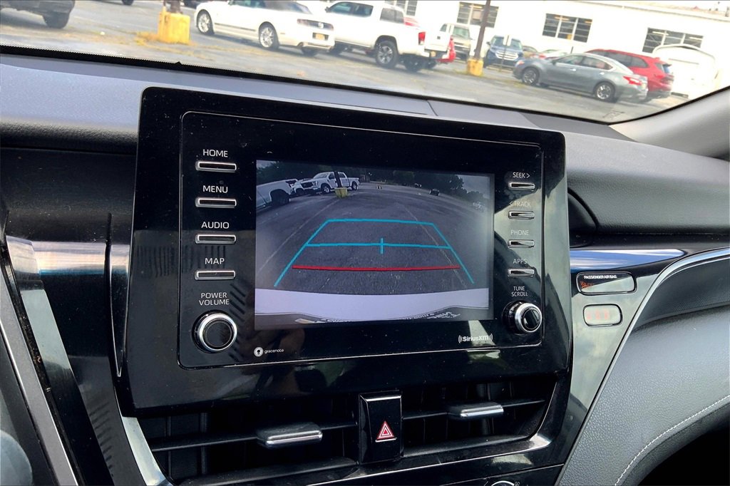 2021 Toyota Camry SE photo 20