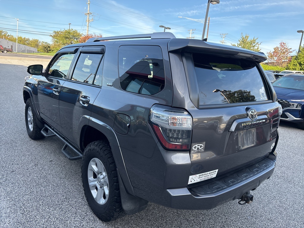 2014 Toyota 4Runner SR5 Premium photo 3