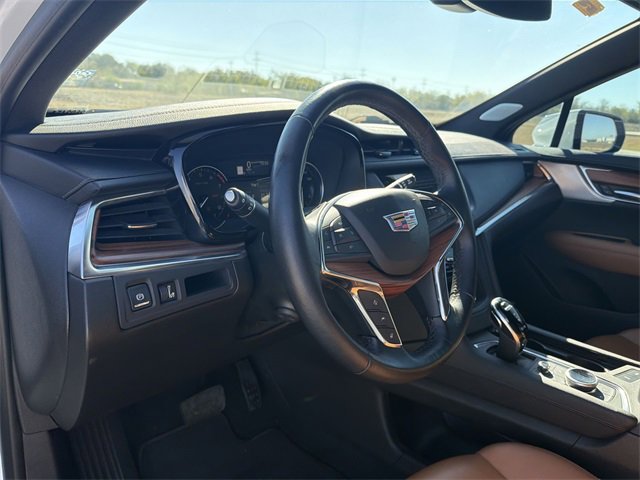 2023 Cadillac XT5 Premium Luxury photo 2