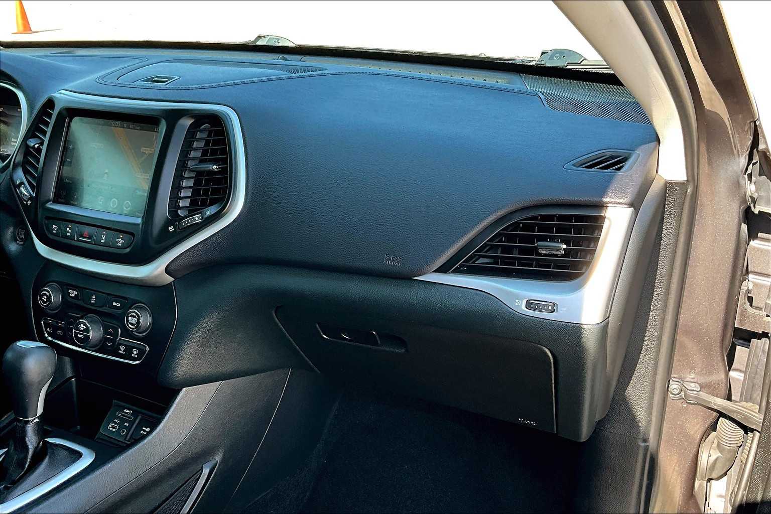 2014 Jeep Cherokee Limited photo 16