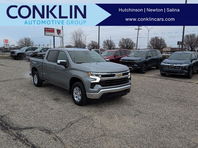 2025 Chevrolet Silverado 1500 LT's photo