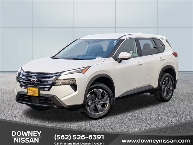 2026 Nissan Rogue SV's photo