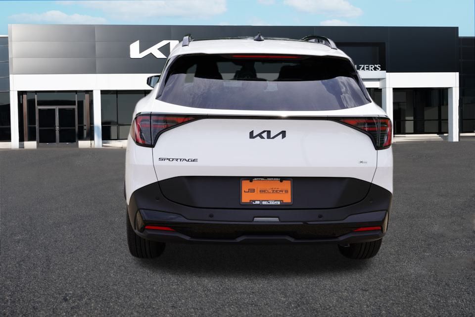 2026 Kia Sportage X-Line photo 3