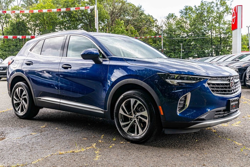 2023 Buick Envision Essence's photo