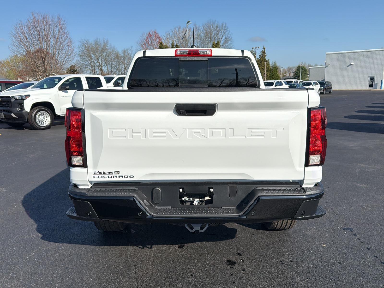 2025 Chevrolet Colorado LT photo 14