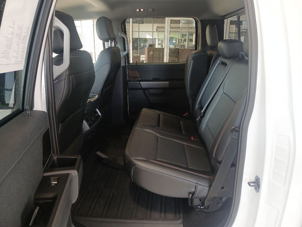 2022 Ford F-150 Lariat photo 10