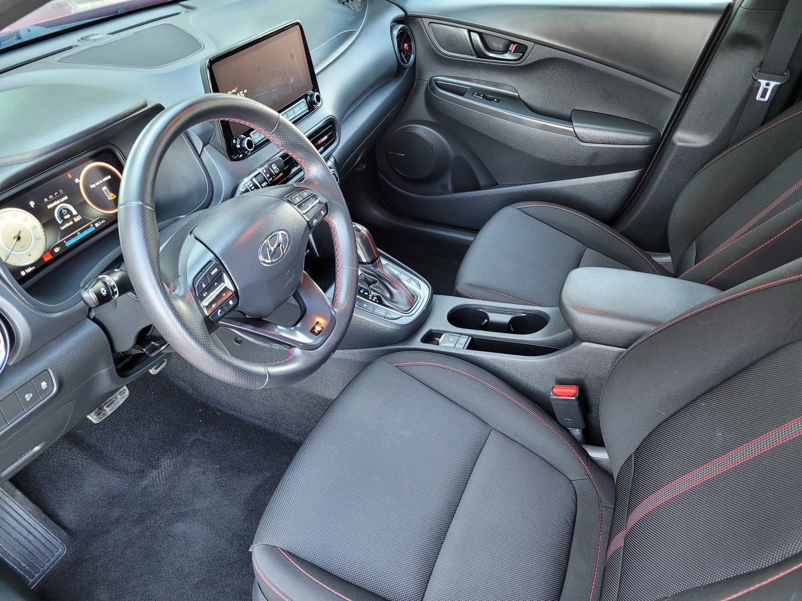 2022 Hyundai Kona N Line photo 12