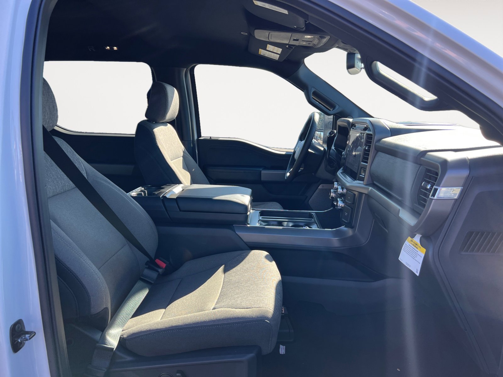 2025 Ford F-150 XLT photo 19