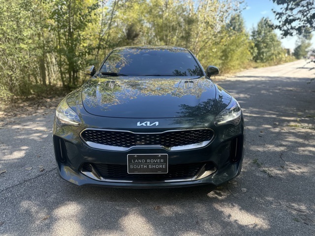 2022 Kia Stinger GT1 photo 2