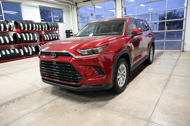 2026 Toyota Grand Highlander XLE's photo