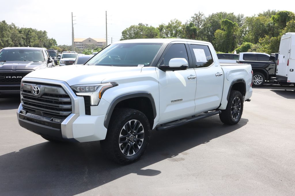2024 Toyota Tundra Limited photo 3