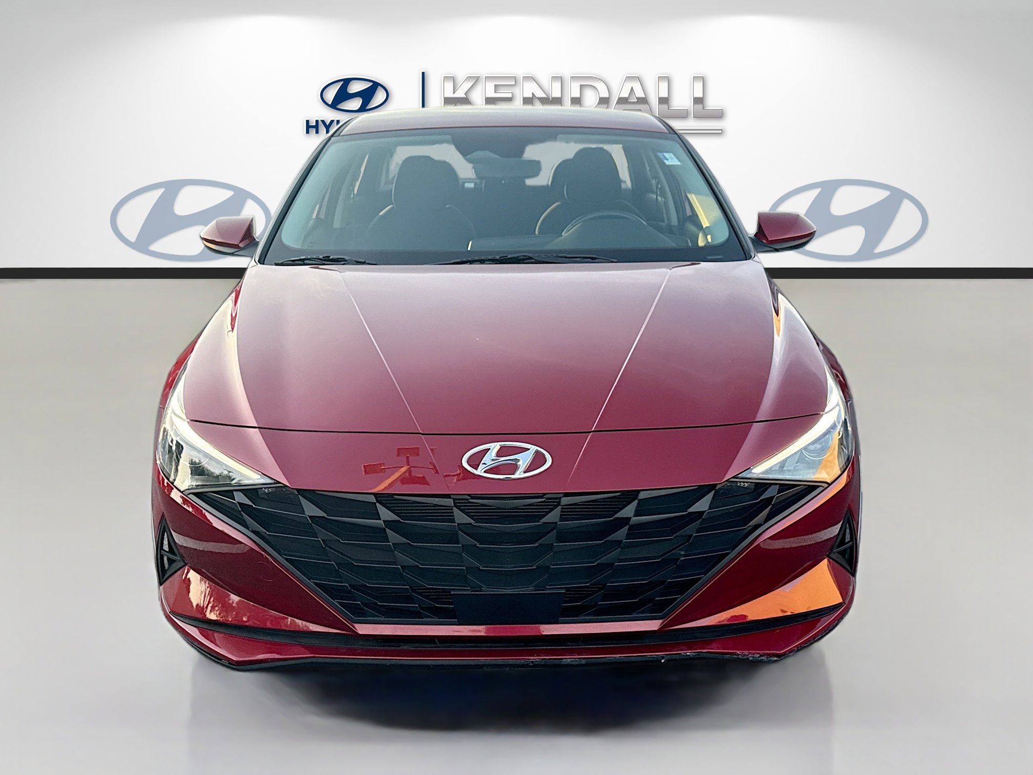 2023 Hyundai Elantra SEL photo 2