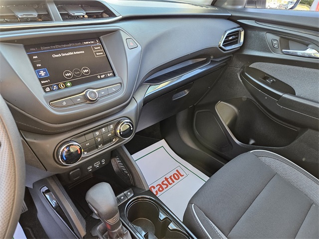 2022 Chevrolet Trailblazer LT photo 17