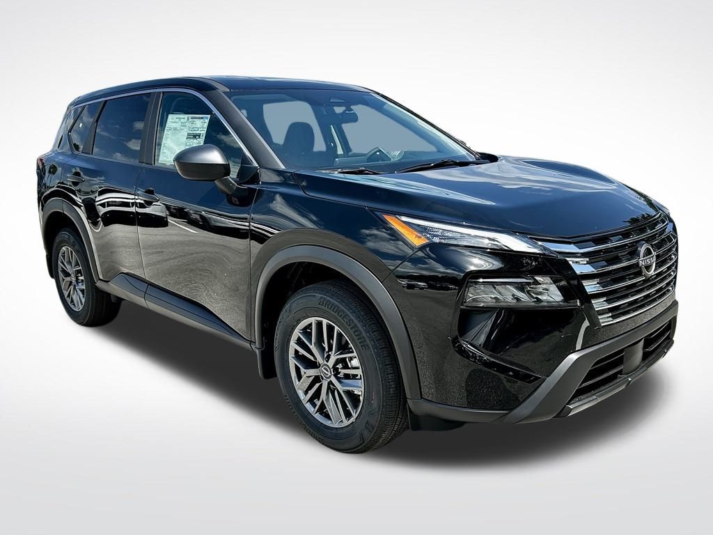 2025 Nissan Rogue S photo 2