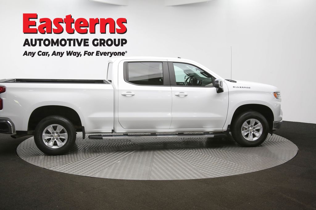 2024 Chevrolet Silverado 1500 LT photo 31