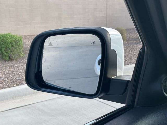 2021 Jeep Grand Cherokee Laredo E photo 18