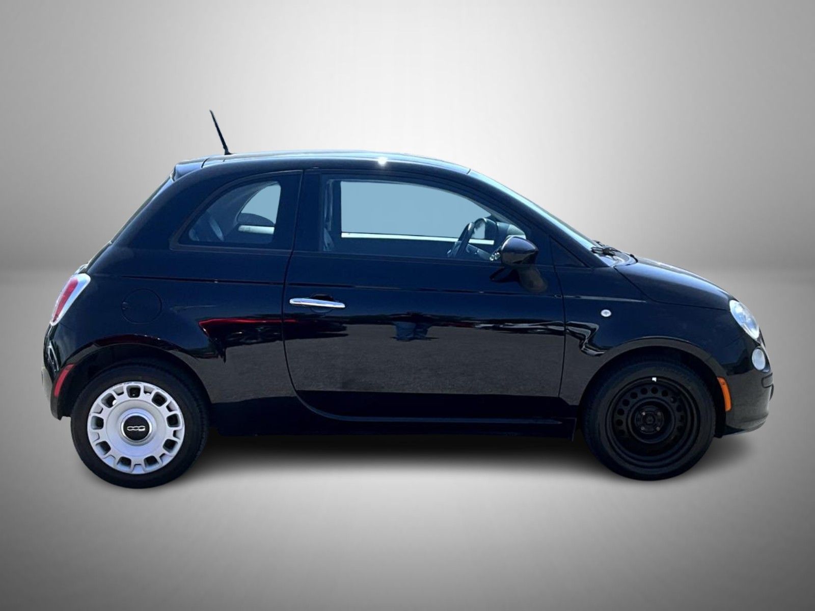 2015 Fiat 500 Pop photo 4