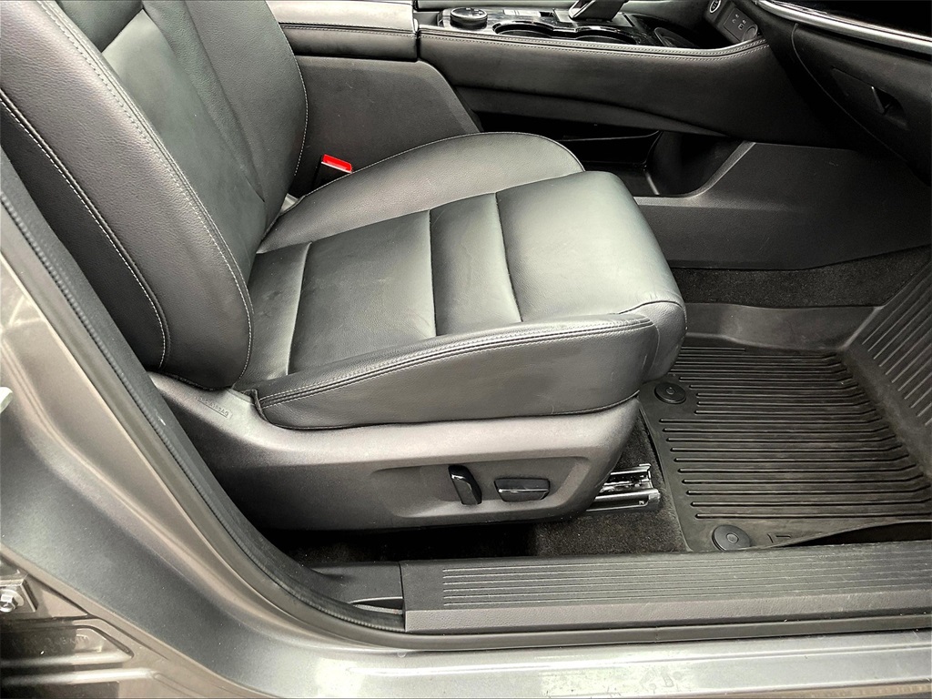 2023 Nissan Rogue SL photo 36