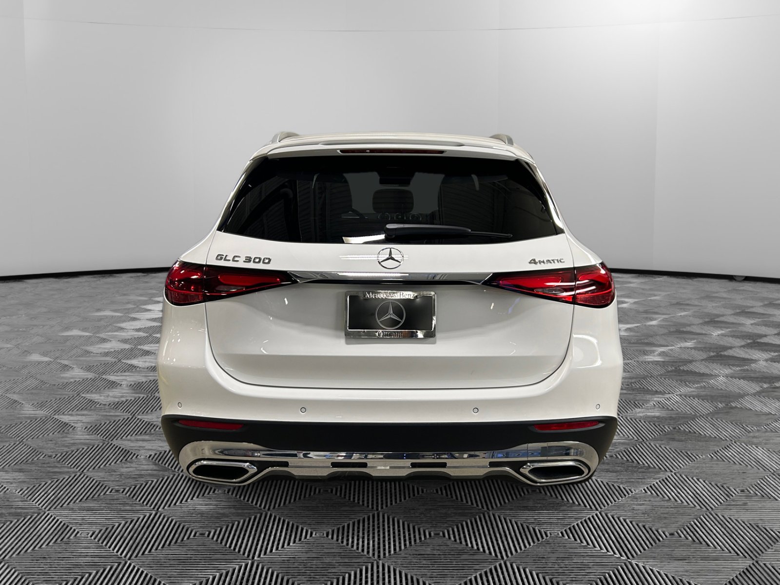 2026 Mercedes Benz GLC 300 4MATIC photo 4