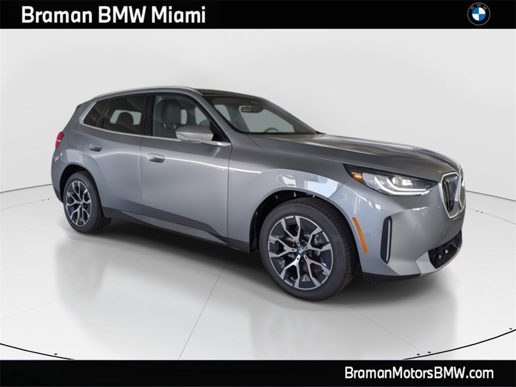 2025 BMW X3 30's photo