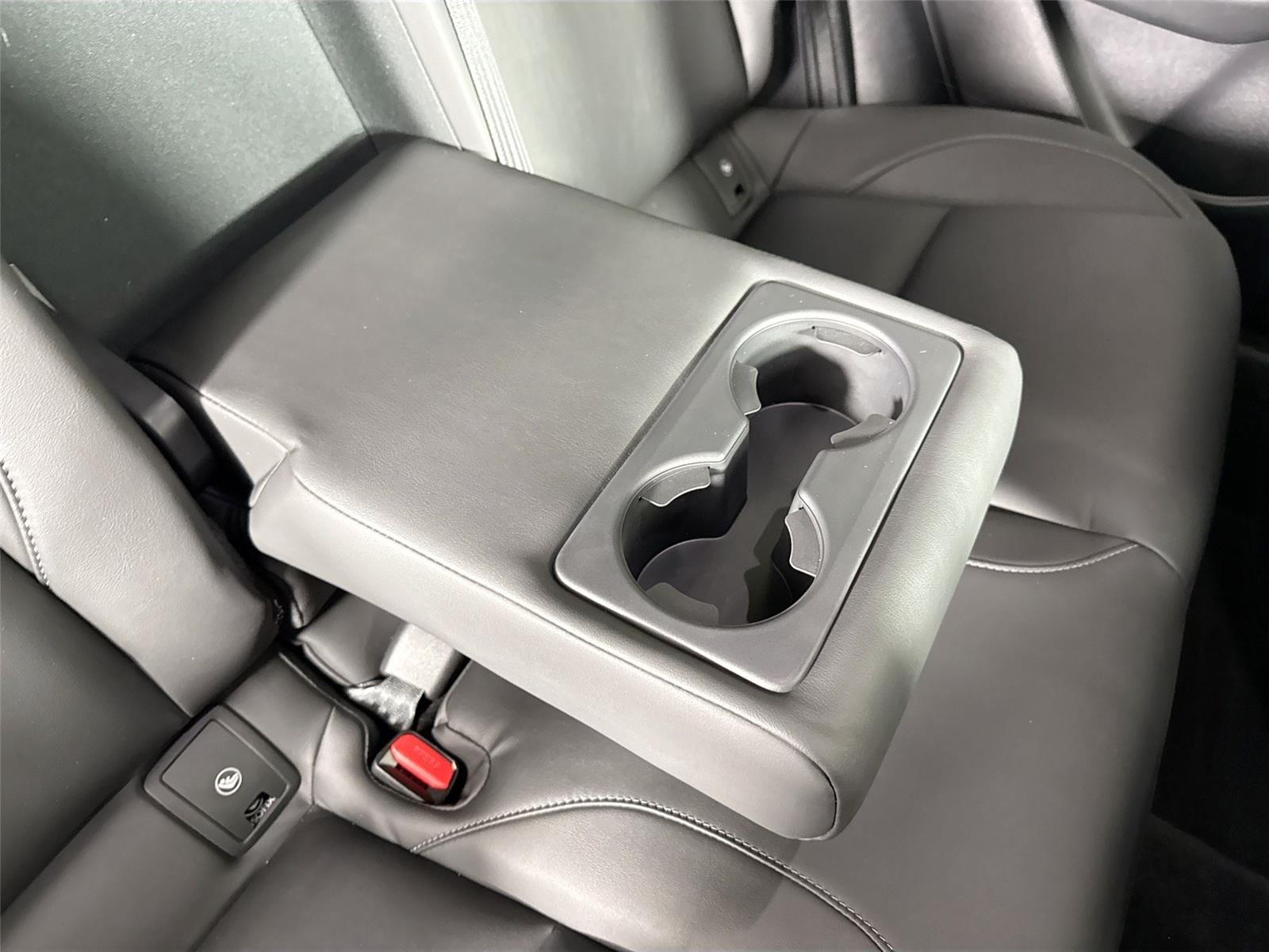 2022 Mazda CX-30 2.5 Select photo 38