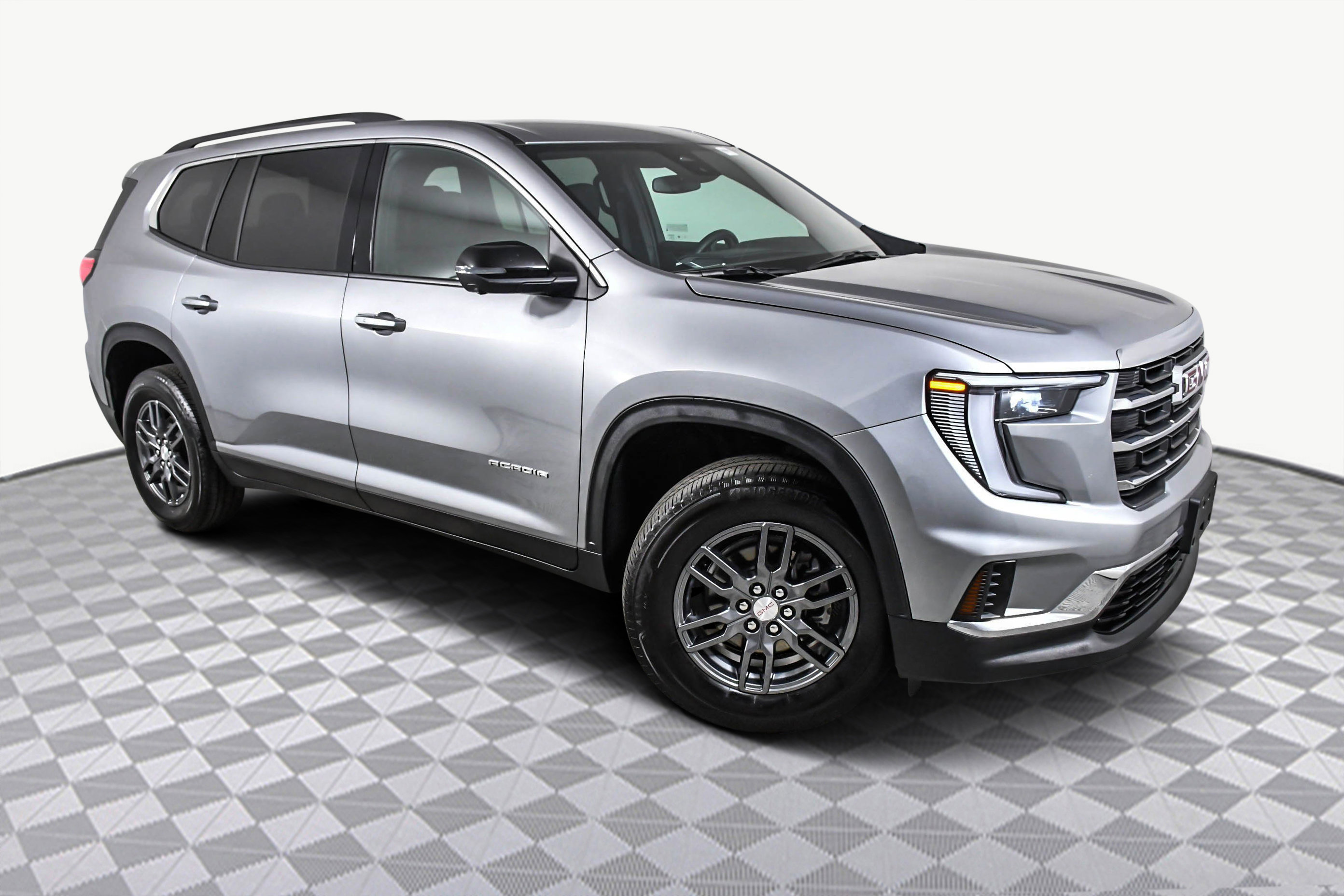 2025 GMC Acadia Elevation's photo
