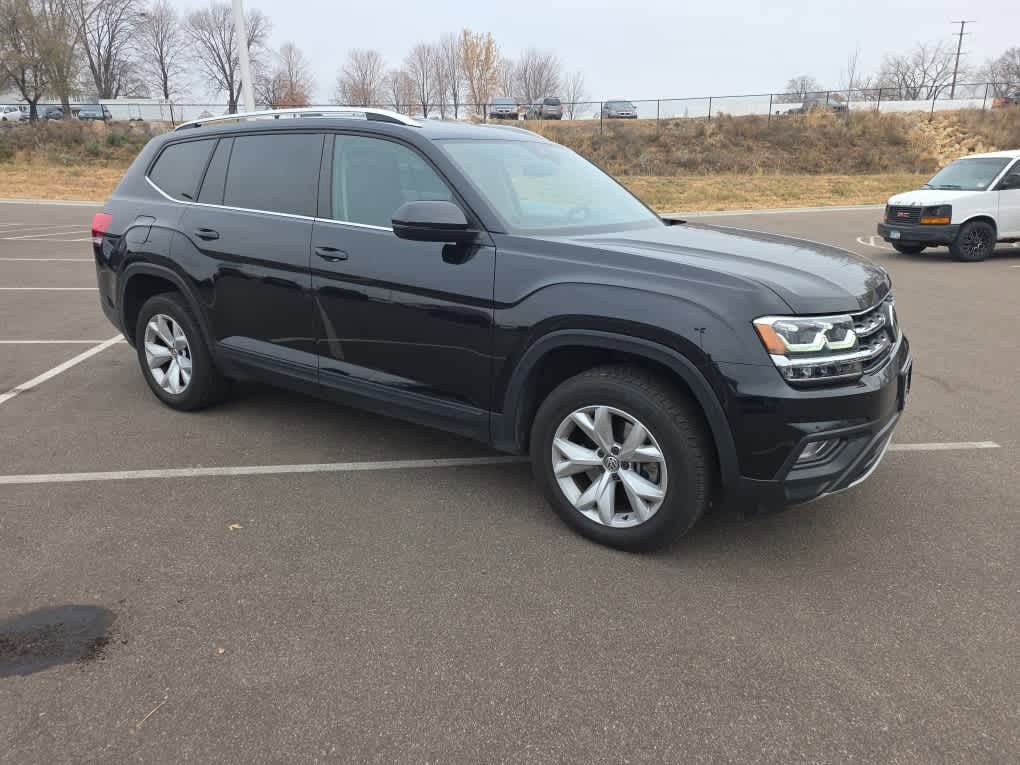 2018 Volkswagen Atlas V6 SE Technology photo 2