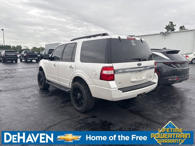 2017 Ford Expedition XLT photo 2