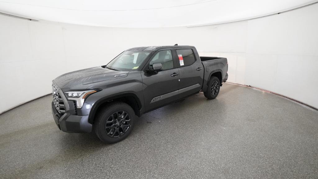2026 Toyota Tundra Platinum's photo