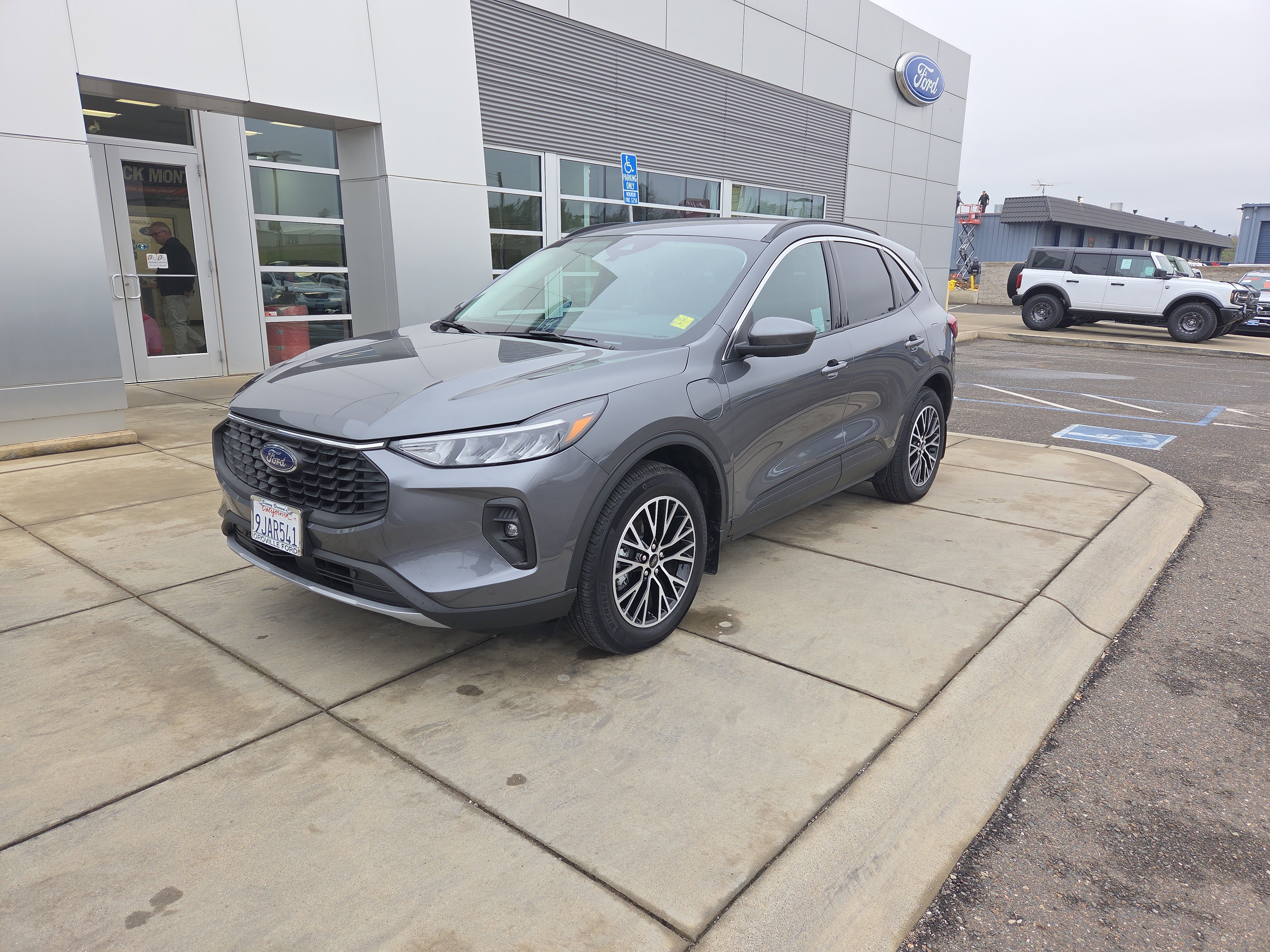 2023 Ford Escape PHEV's photo