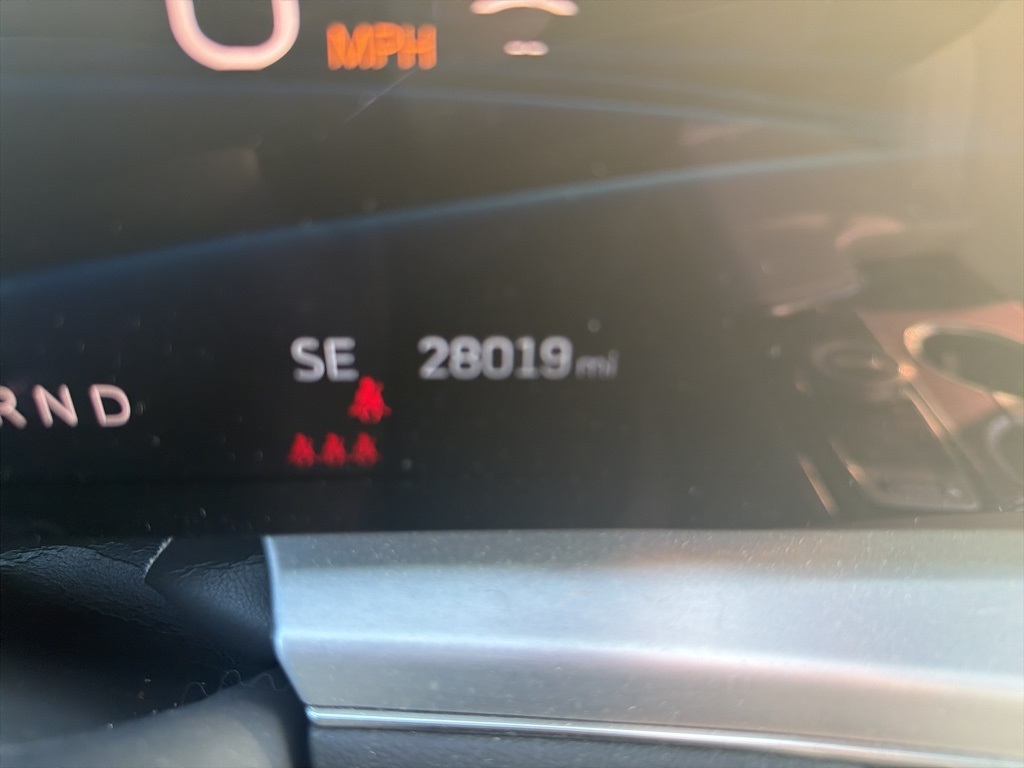 2024 CADILLAC LYRIQ - Image 8