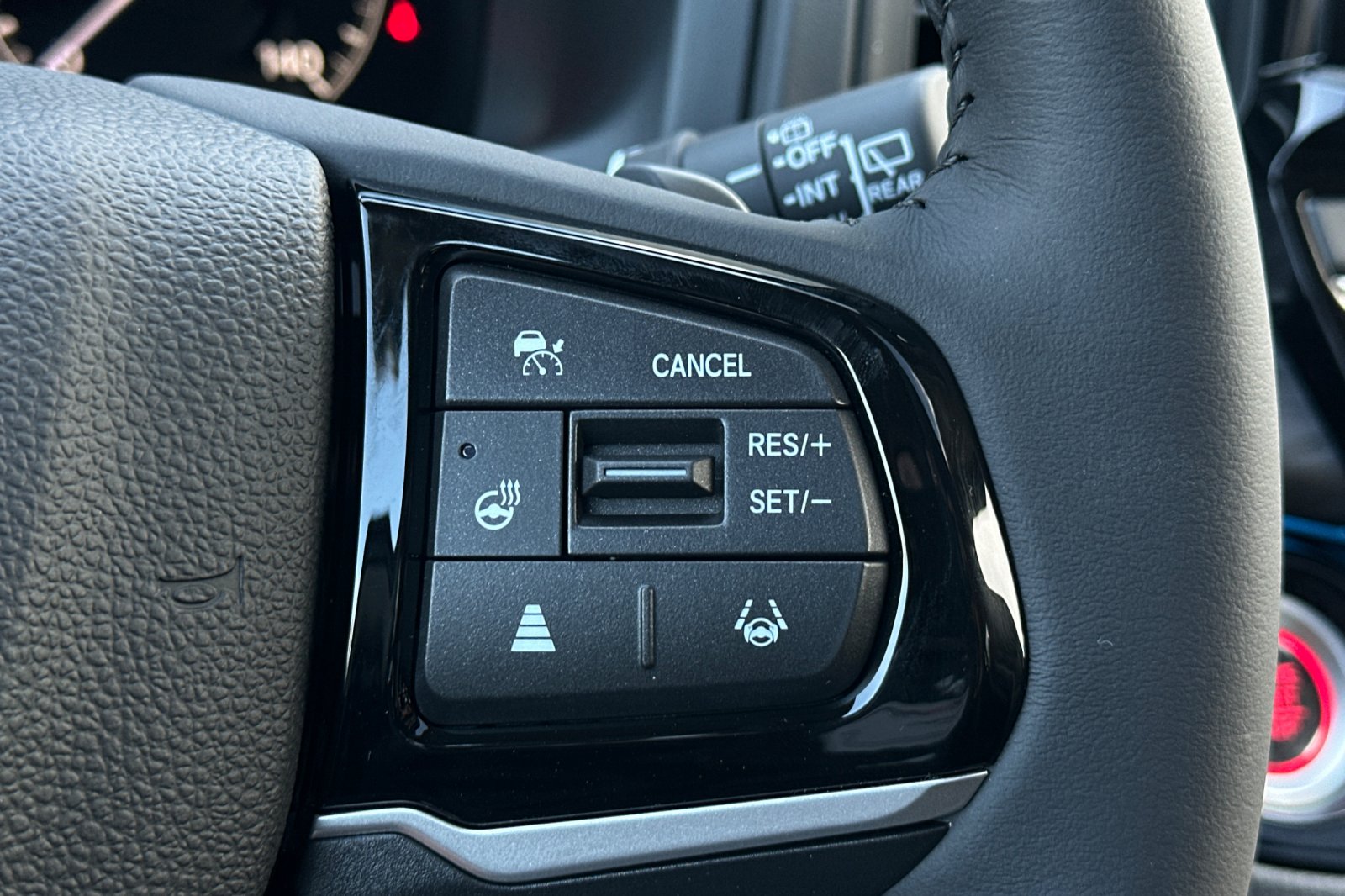 2026 Honda Odyssey Elite photo 28