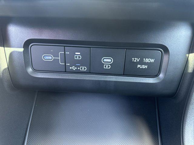 2025 Hyundai Tucson Limited photo 31