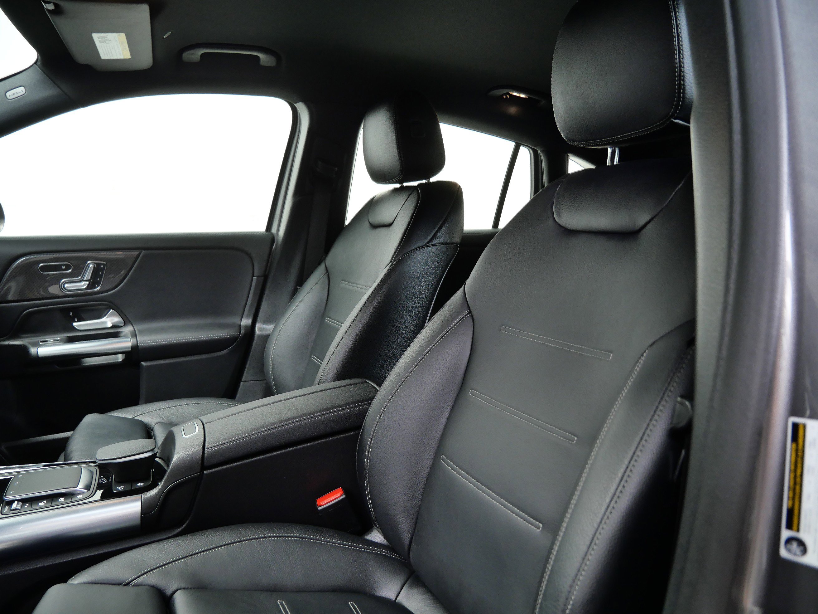 2023 Mercedes Benz GLA AMG 45 photo 9