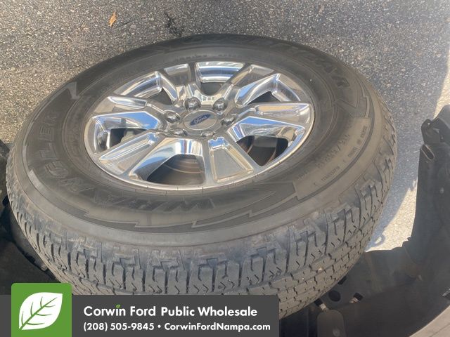 2016 Ford F-150 XLT photo 11