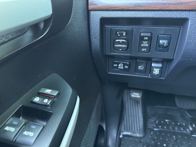 2021 Toyota Tundra Limited Grade photo 21