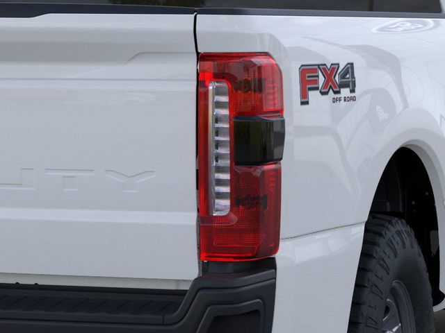 2025 Ford F-250 XL photo 17